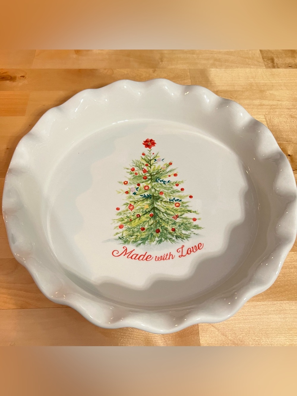 Pioneer Woman Holiday Cheer 9” “Made with Love” Ruffled Edge Pie Plate Christmas